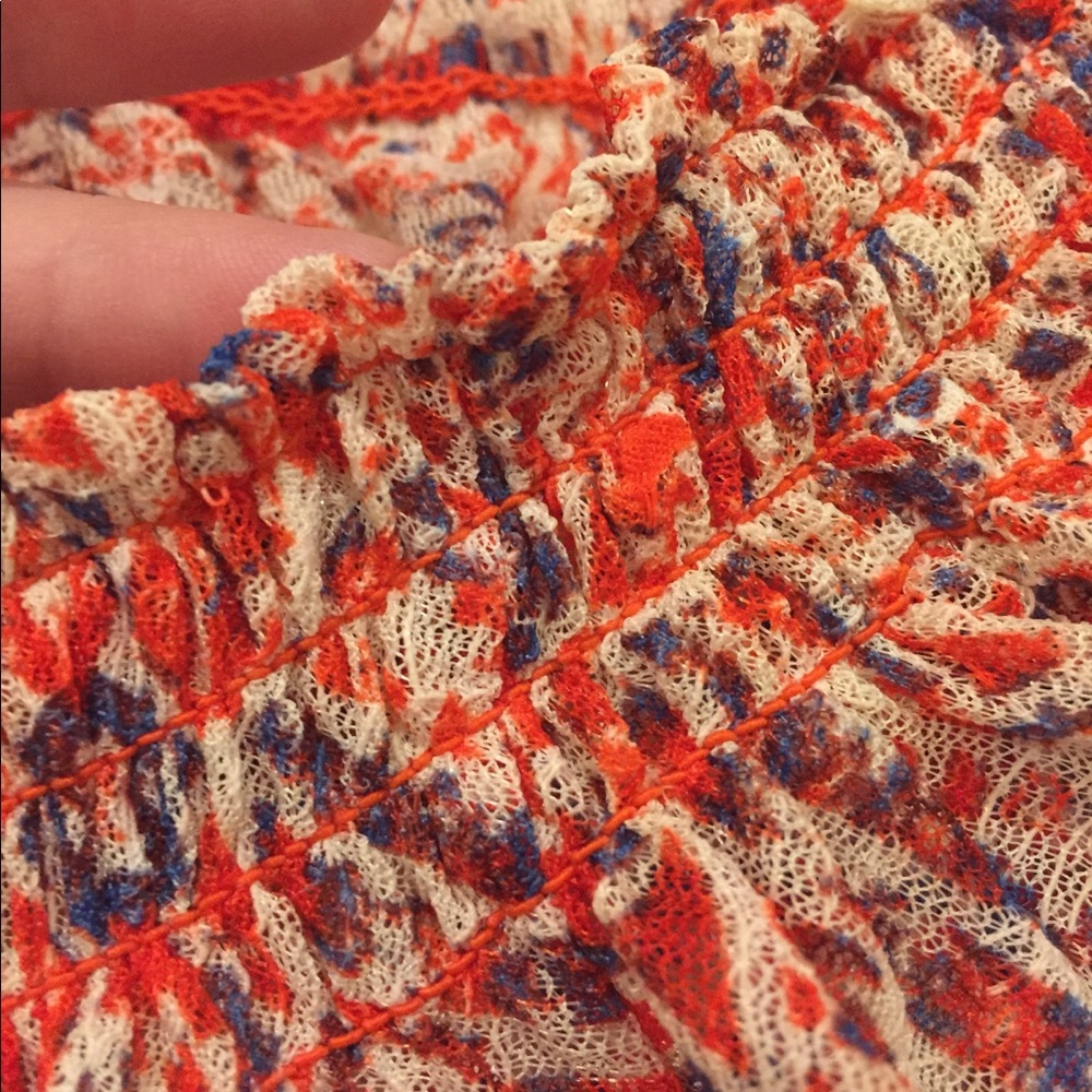 Red/Orange & Blue Aztec Pattern Blouse - Picture 3 of 8